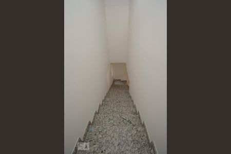 Casa à venda com 298m², 3 quartos e 4 vagasEscada
