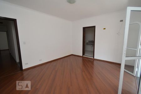 Casa à venda com 298m², 3 quartos e 4 vagasSuíte 1