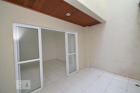 Casa à venda com 298m², 3 quartos e 4 vagasVaranda