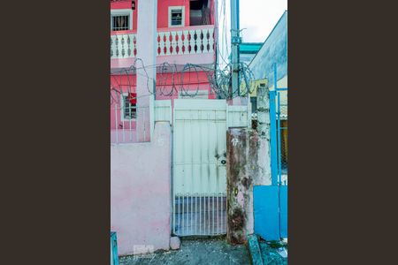 Casa para alugar com 20m², 1 quarto e sem vaga Casa para alugar com 20m², 1 quarto e sem vagaFachada