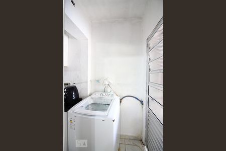 Casa à venda com 195m², 2 quartos e 1 vagaLavanderia