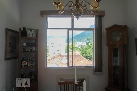 Sala de apartamento à venda com 2 quartos, 75m² em Lagoa, Rio de Janeiro