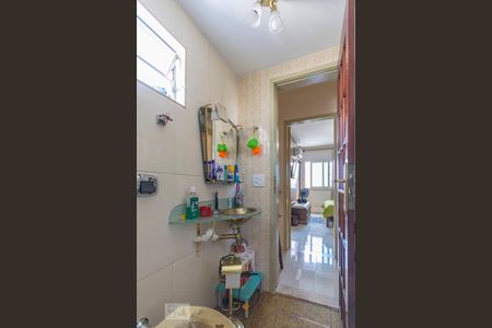 Apartamento à venda com 72m², 2 quartos e 1 vaga Apartamento à venda com 72m², 2 quartos e 1 vagaBanheiro