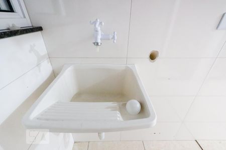 Casa de condomínio para alugar com 38m², 1 quarto e sem vagaÁrea de Serviço