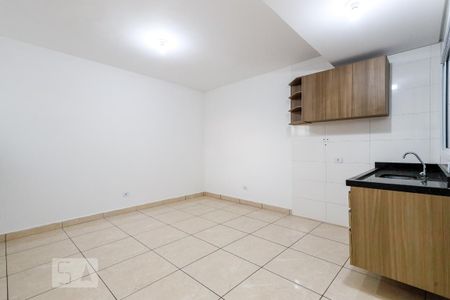 Sala e Cozinha de casa de condomínio para alugar com 1 quarto, 38m² em Vila Nova Mazzei, São Paulo