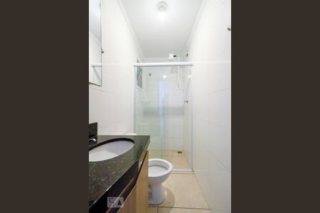 Casa de condomínio para alugar com 38m², 1 quarto e sem vagaBanheiro
