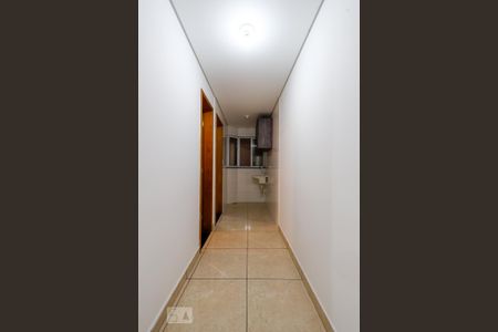 Corredor de casa de condomínio para alugar com 1 quarto, 38m² em Vila Nova Mazzei, São Paulo