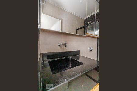 Apartamento para alugar com 60m², 2 quartos e 2 vagasBanheiro