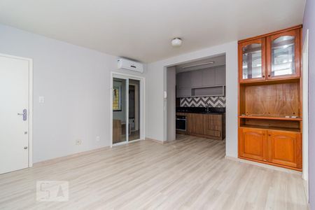 Sala de apartamento à venda com 2 quartos, 60m² em Santana, Porto Alegre