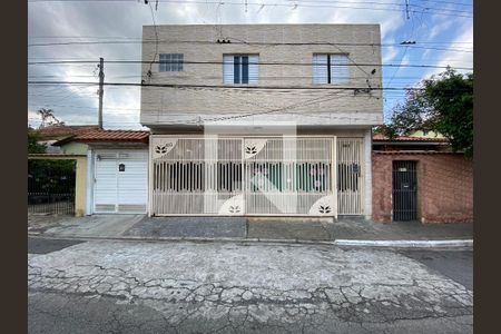 Fachada de casa para alugar com 3 quartos, 120m² em Vila Nilo, São Paulo