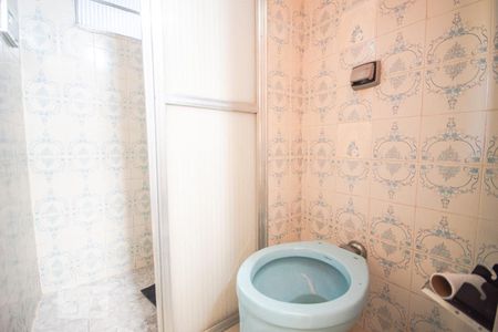 Banheiro de casa para alugar com 1 quarto, 70m² em Vila Nilo, São Paulo