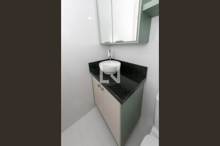 Apartamento para alugar com 74m², 3 quartos e 2 vagasBanheiro do quarto 1