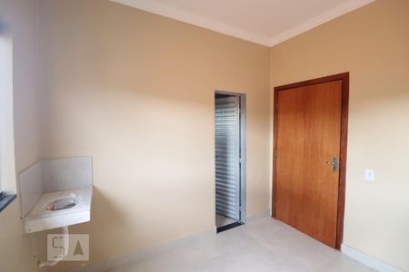 Suíte 1 de kitnet/studio para alugar com 4 quartos, 60m² em Residencial Brisas da Mata, Goiânia