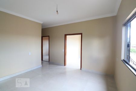 Sala 2 de kitnet/studio para alugar com 4 quartos, 60m² em Residencial Brisas da Mata, Goiânia