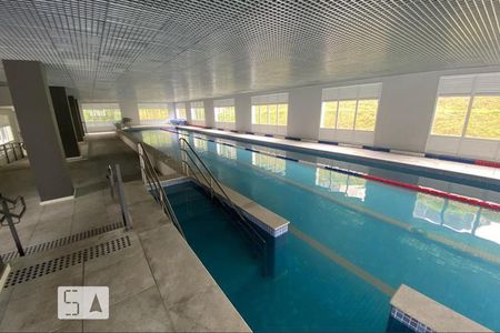 Apartamento para alugar com 90m², 2 quartos e 2 vagasÁrea comum - Piscina