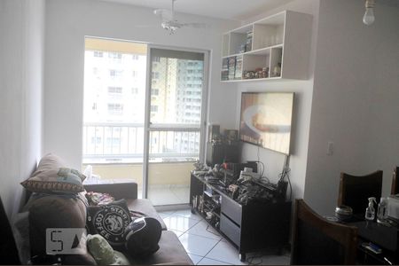 Sala de apartamento para alugar com 2 quartos, 58m² em Boca do Rio, Salvador