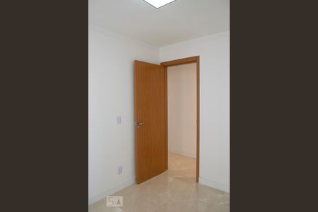 quarto 1 de apartamento para alugar com 2 quartos, 43m² em Jardim Iris, São Paulo