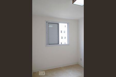 quarto 2 de apartamento para alugar com 2 quartos, 43m² em Jardim Iris, São Paulo