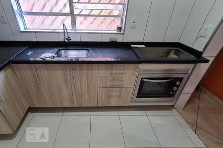 Casa para alugar com 80m², 2 quartos e sem vagaCozinha 