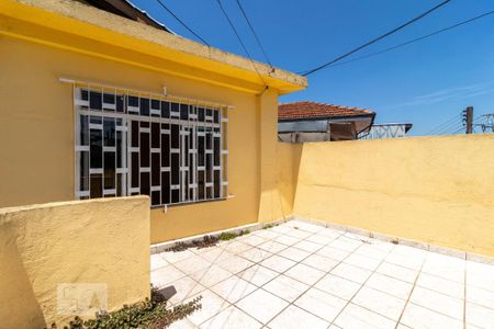 Casa para alugar com 60m², 2 quartos e 1 vaga Casa para alugar com 60m², 2 quartos e 1 vagaQuintal Frontal