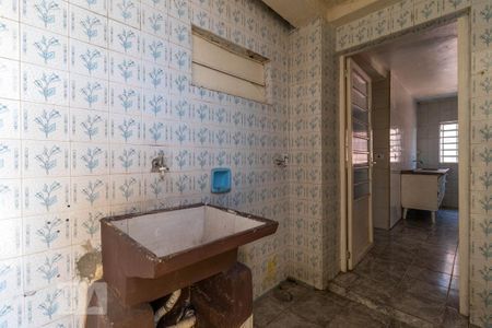 Casa para alugar com 60m², 2 quartos e 1 vaga Casa para alugar com 60m², 2 quartos e 1 vagaÁrea de Serviço