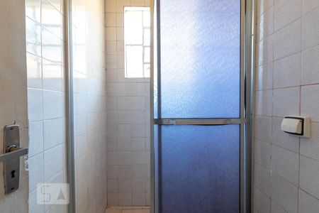 Casa para alugar com 60m², 2 quartos e 1 vaga Casa para alugar com 60m², 2 quartos e 1 vagaBanheiro