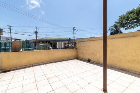 Casa para alugar com 60m², 2 quartos e 1 vaga Casa para alugar com 60m², 2 quartos e 1 vagaQuintal Frontal