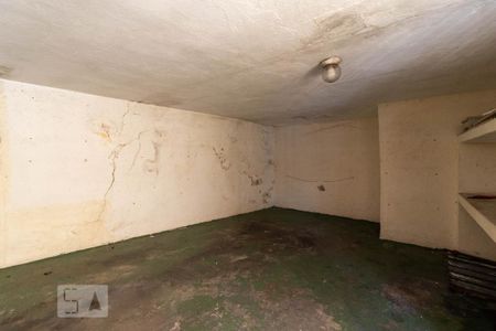 Casa para alugar com 60m², 2 quartos e 1 vaga Casa para alugar com 60m², 2 quartos e 1 vagaGaragem