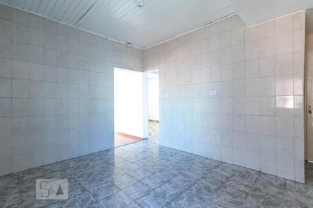 Casa para alugar com 60m², 2 quartos e 1 vaga Casa para alugar com 60m², 2 quartos e 1 vagaCozinha