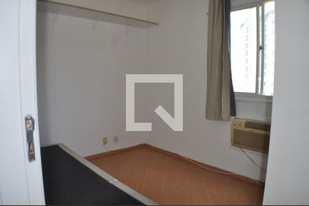 Quarto 1 - Armários de apartamento à venda com 2 quartos, 50m² em Jacarepaguá, Rio de Janeiro