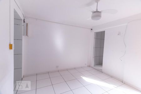 Quarto 2 de casa para alugar com 2 quartos, 100m² em Vila Campestre, São Paulo