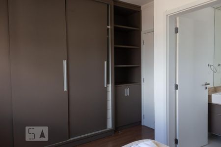 Apartamento para alugar com 95m², 3 quartos e 2 vagas Apartamento para alugar com 95m², 3 quartos e 2 vagasSuíte