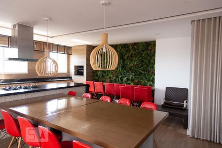Apartamento para alugar com 95m², 3 quartos e 2 vagas Apartamento para alugar com 95m², 3 quartos e 2 vagasÁrea comum - Salão de festas