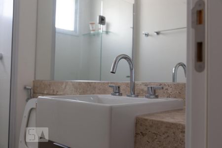 Apartamento para alugar com 95m², 3 quartos e 2 vagas Apartamento para alugar com 95m², 3 quartos e 2 vagasBanheiro Social