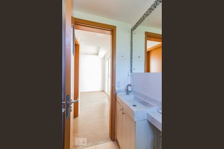 Apartamento à venda com 46m², 2 quartos e 1 vaga Apartamento à venda com 46m², 2 quartos e 1 vagaBanheiro