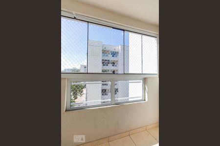 Varanda da Sala  de apartamento à venda com 2 quartos, 46m² em Protásio Alves, Porto Alegre