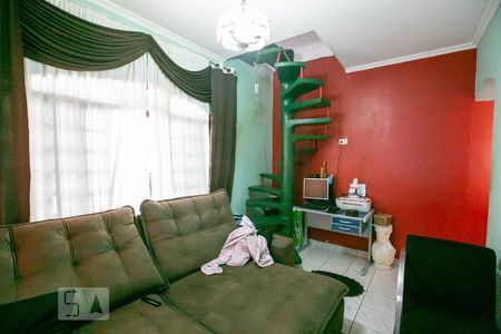 Sala de casa à venda com 3 quartos, 200m² em Cidade São Miguel, São Paulo