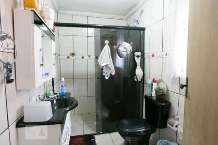 Casa à venda com 200m², 3 quartos e 2 vagasBanheiro da Suite 