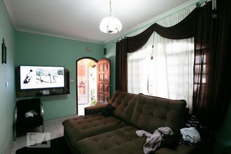 Sala de casa à venda com 3 quartos, 200m² em Cidade São Miguel, São Paulo