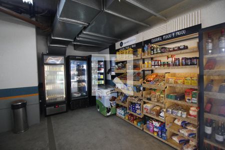 Apartamento à venda com 28m², 1 quarto e 1 vagaMercado