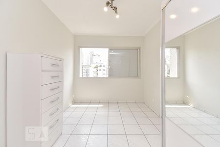 Apartamento à venda com 36m², 1 quarto e 1 vagaQuarto