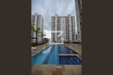 Apartamento para alugar com 50m², 2 quartos e 1 vagaÁrea comum - Piscina