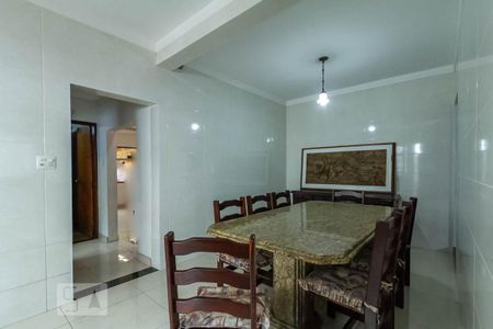 Casa à venda com 230m², 4 quartos e 3 vagasCopa