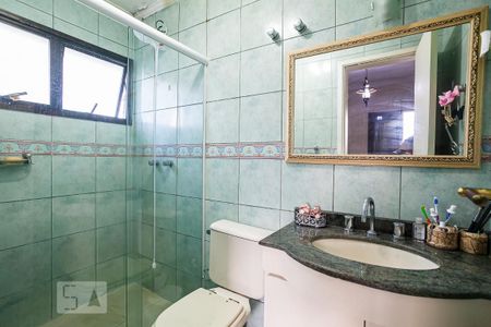 Apartamento à venda com 98m², 3 quartos e 2 vagasBanheiro da Suíte