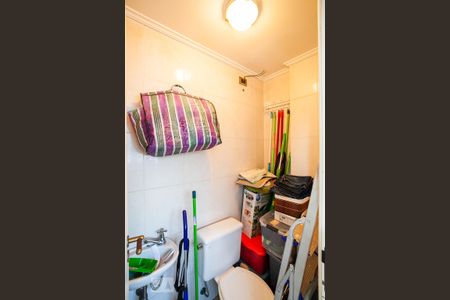 Apartamento à venda com 98m², 3 quartos e 2 vagasBanheiro de Serviço