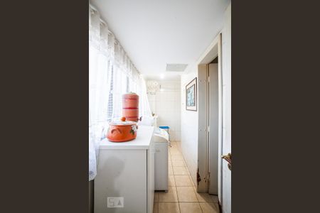 Apartamento à venda com 98m², 3 quartos e 2 vagasLavanderia