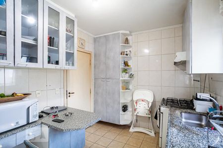 Apartamento à venda com 98m², 3 quartos e 2 vagasCozinha