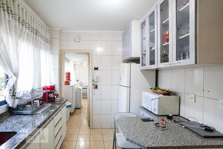 Apartamento à venda com 98m², 3 quartos e 2 vagasCozinha