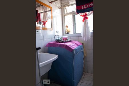 Apartamento à venda com 68m², 2 quartos e 1 vagaCozinha e Área de Serviço