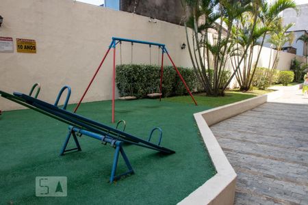 Apartamento à venda com 68m², 2 quartos e 1 vagaÁrea Comum - Playground